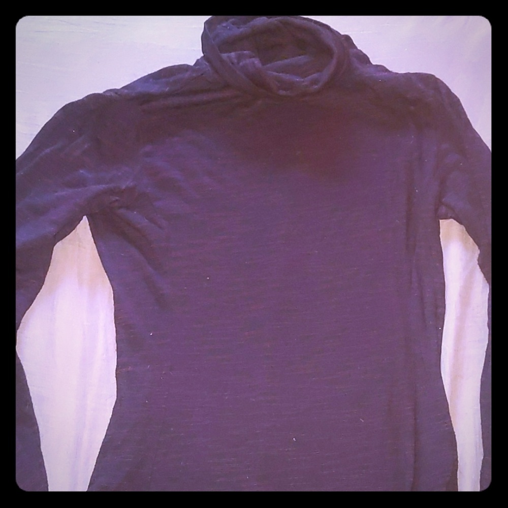 Turtleneck by Velvet S/XS